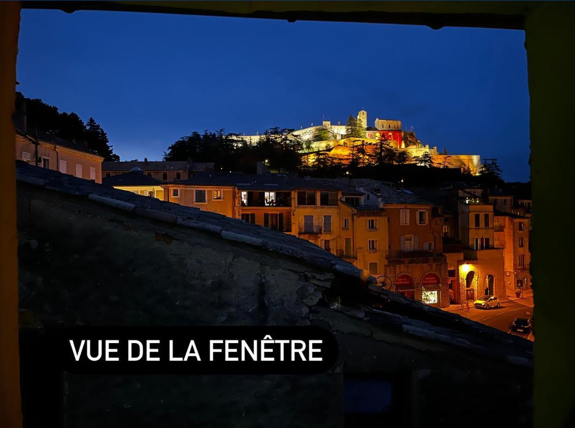 Appartamento Le Jalet En Provence - Penthouse Sisteron Esterno foto